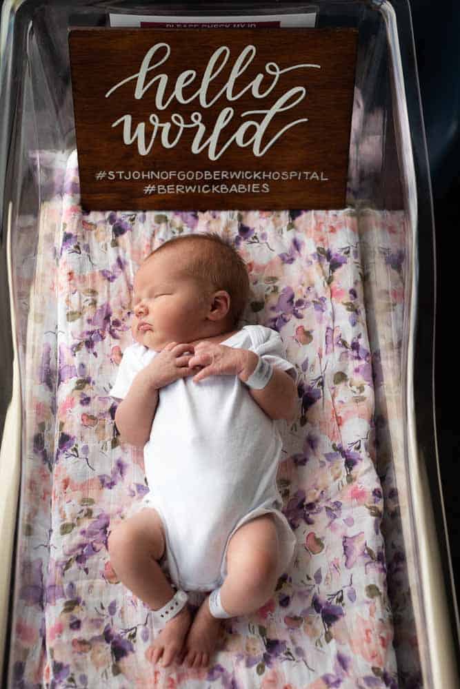 newborn baby in hospital crib with welcome sign in Berwick Melbourne hospital